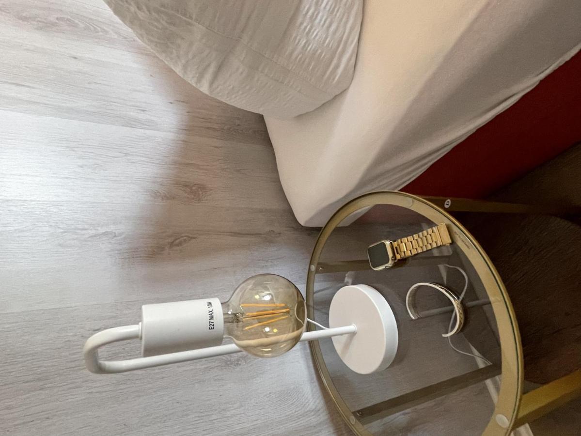H&H Apartment Im Herzen Von Greifswald Zentral In Der Langen Reihe المظهر الخارجي الصورة