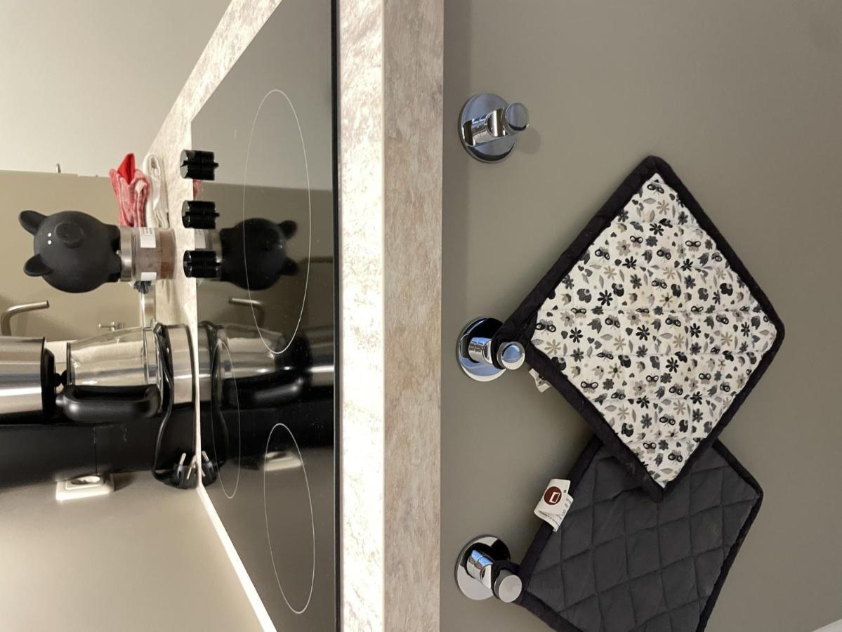 H&H Apartment Im Herzen Von Greifswald Zentral In Der Langen Reihe المظهر الخارجي الصورة